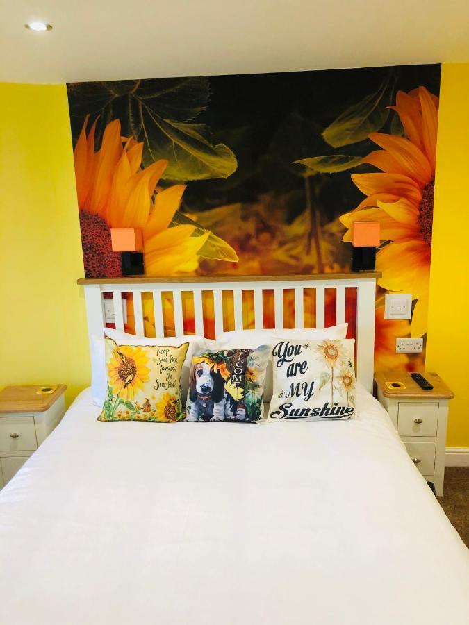 แบล็กสมิธ บูติก บีแอนด์บี Bed & Breakfast โรบินฮูดส์เบย์ ห้อง รูปภาพ